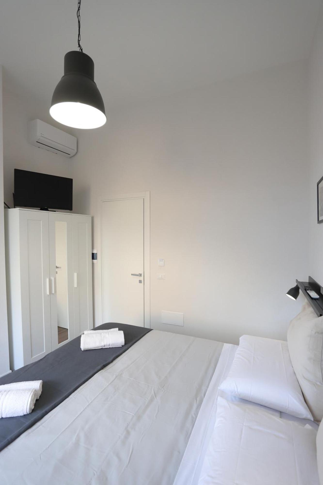 Tammurriata Nera Bedroom Napoli Dış mekan fotoğraf