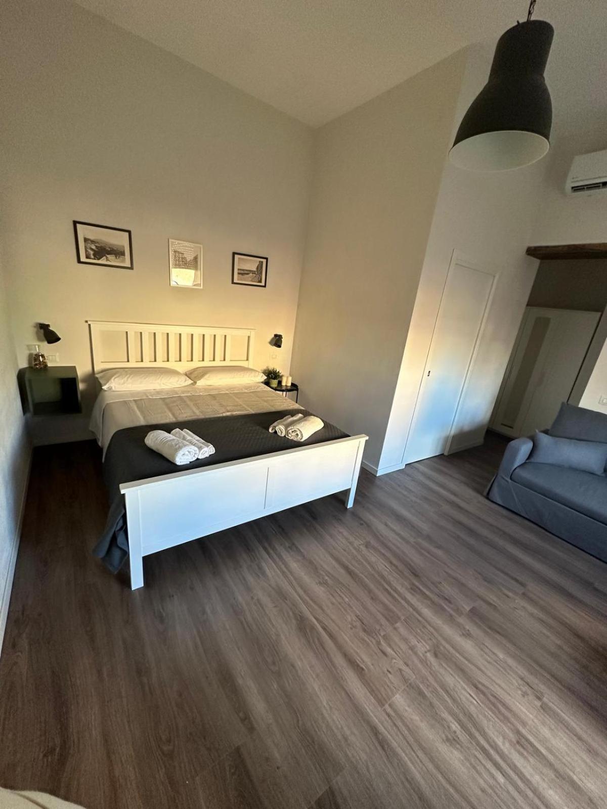 Tammurriata Nera Bedroom Napoli Dış mekan fotoğraf